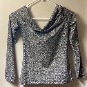 Flower printed long sleeve shirt!